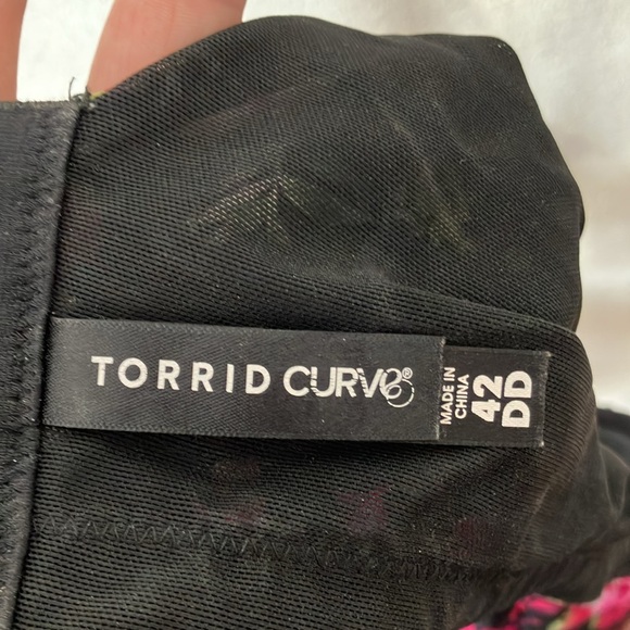 torrid Curve 360 Back Smoothing Push-Up T Shirt Bra, 42DD - Picture 6 of 8